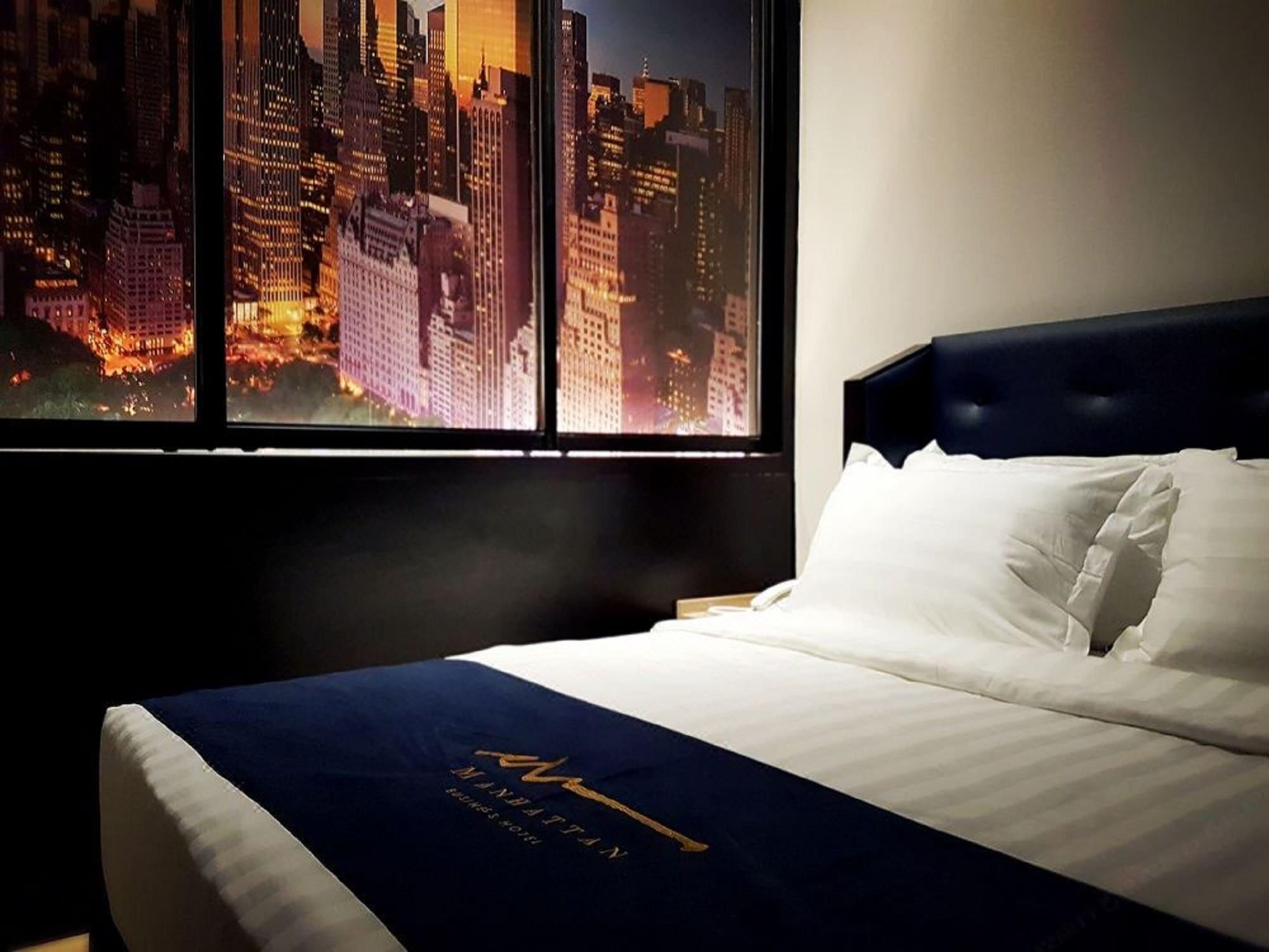 Manhattan Business Hotel Ttdi Kuala Lumpur Exterior foto
